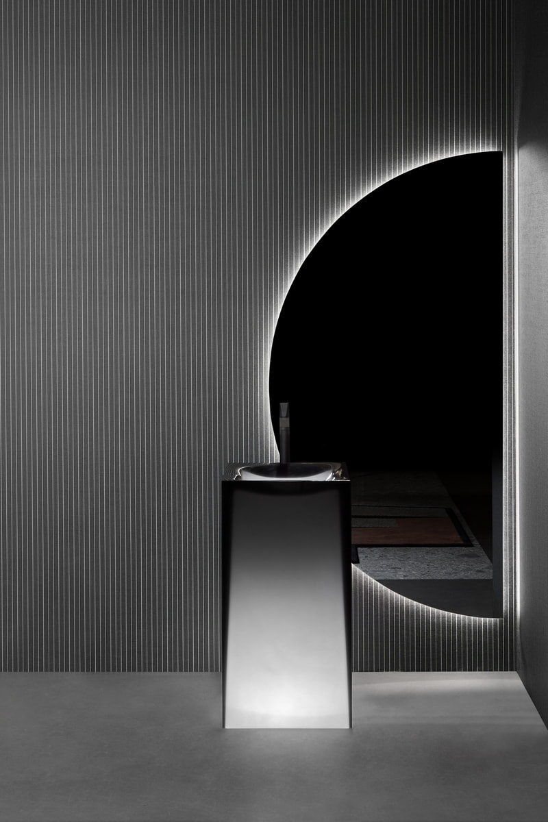 The organic shape develops seamlessly as it does  for natural phenomenon.