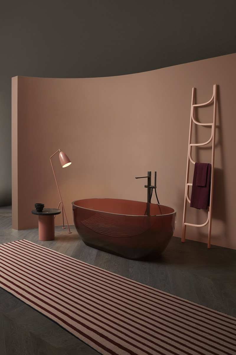  material and color, poetry of opposites