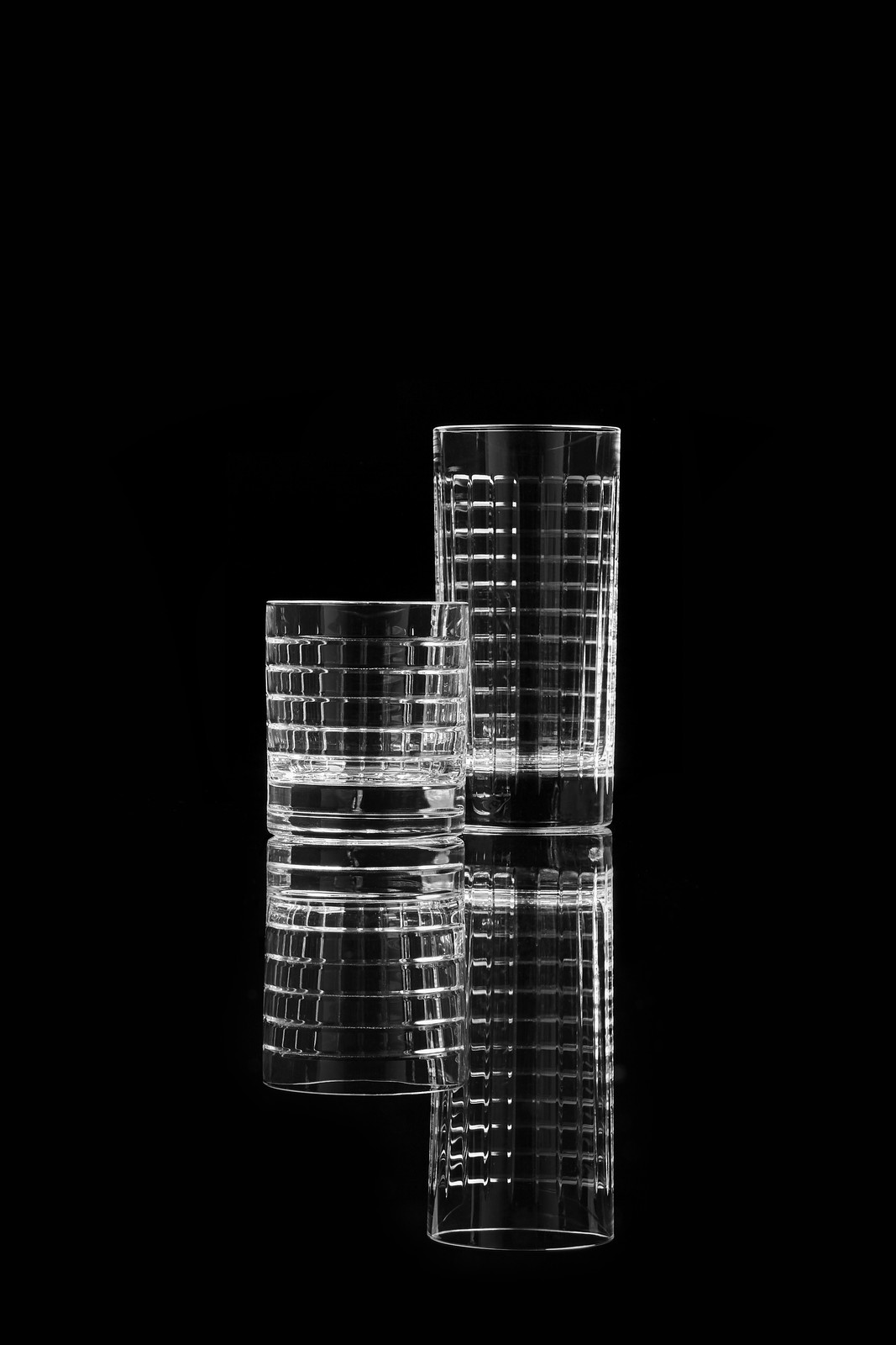 la sofisticata incisione manuale del cristallo risulterà decisiva nella percezione del volume. 