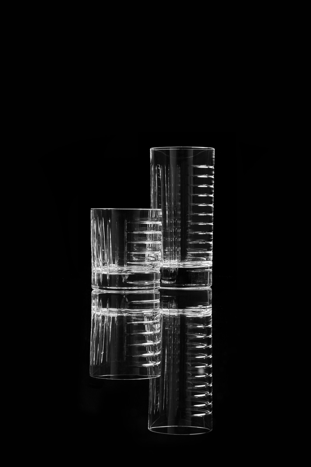 la sofisticata incisione manuale del cristallo risulterà decisiva nella percezione del volume. 