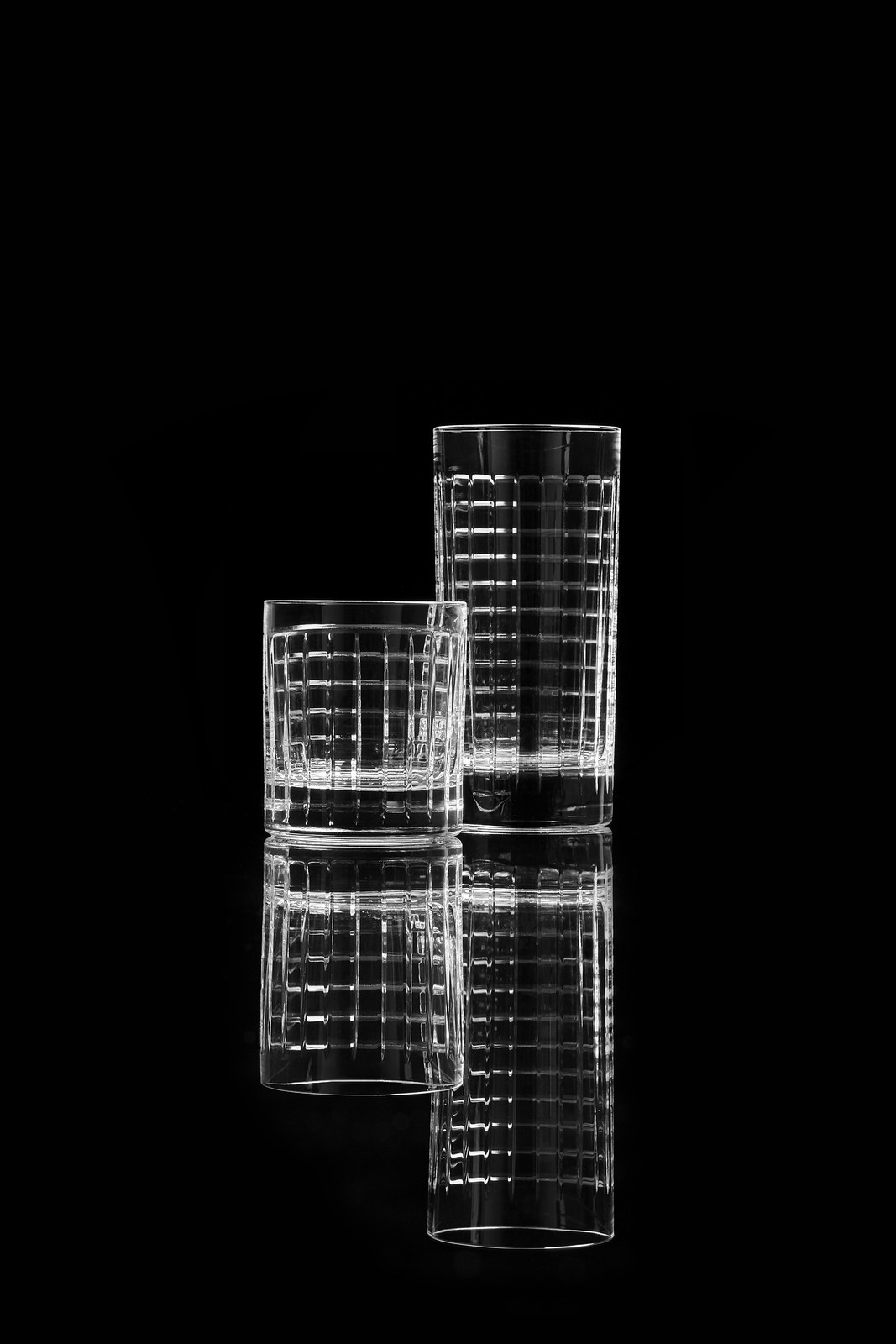 la sofisticata incisione manuale del cristallo risulterà decisiva nella percezione del volume. 