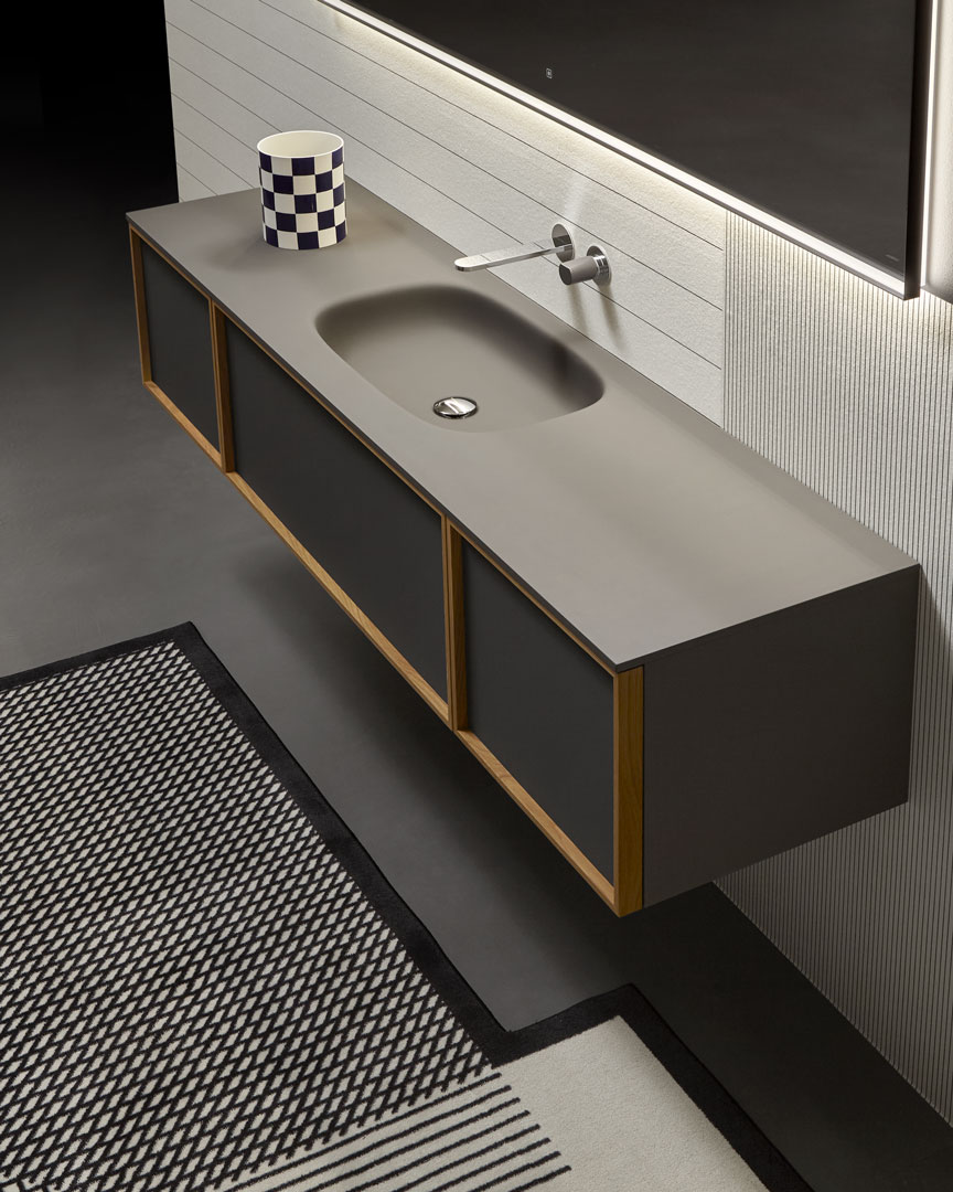 an element that expresses lightness and elegance