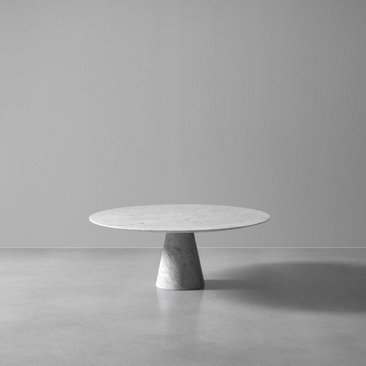 A balance of pure geometries