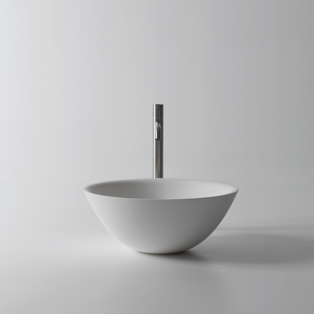 an image smooth and sophisticated